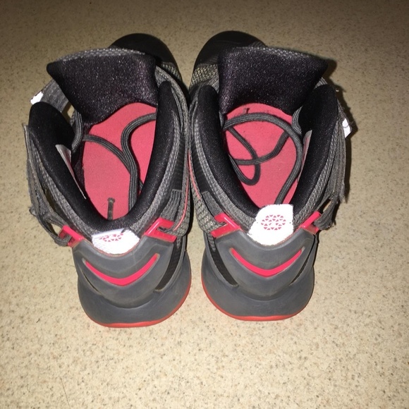 LeBron soldier 9 - Picture 3 of 4